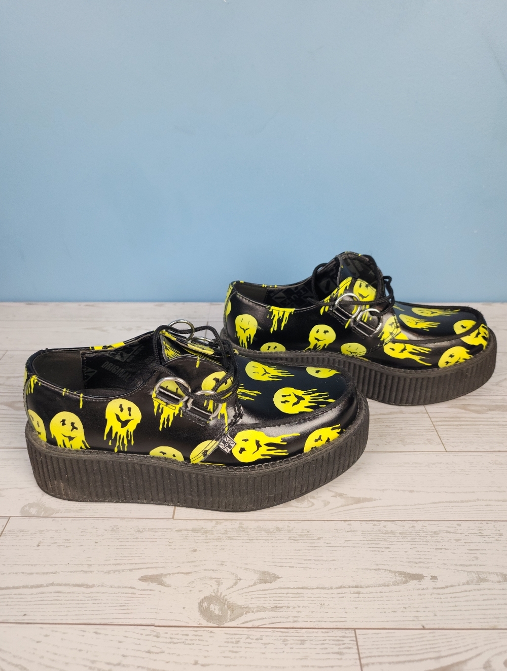 T.U.K. Platform Happy Trip Melted Smiley Face Creepers Sz M4 Womens Sz 6